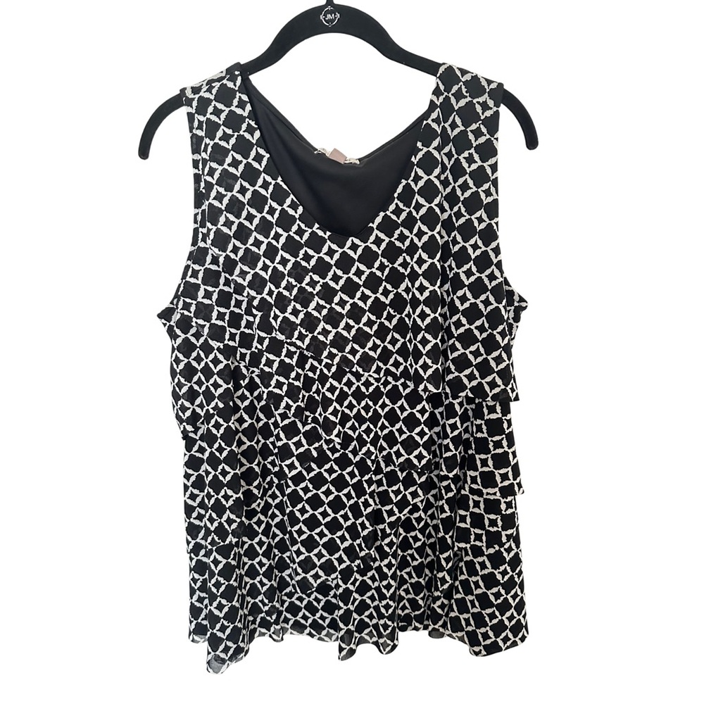 B17 Patterned blouse